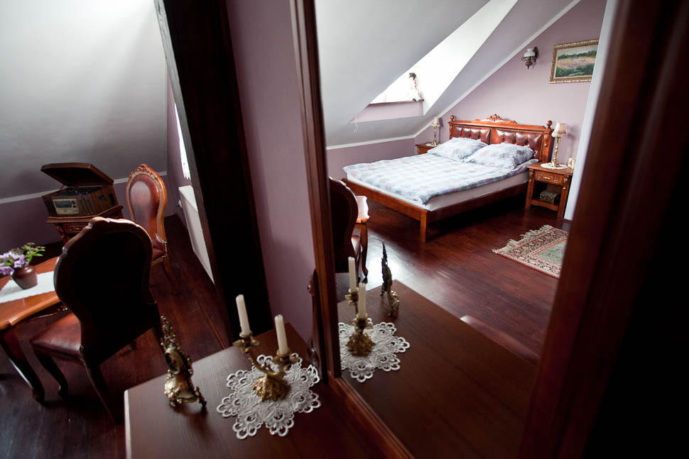 Bed and Breakfast Dwór na Wichrowym Wzgórzu Przybysławice Habitación foto