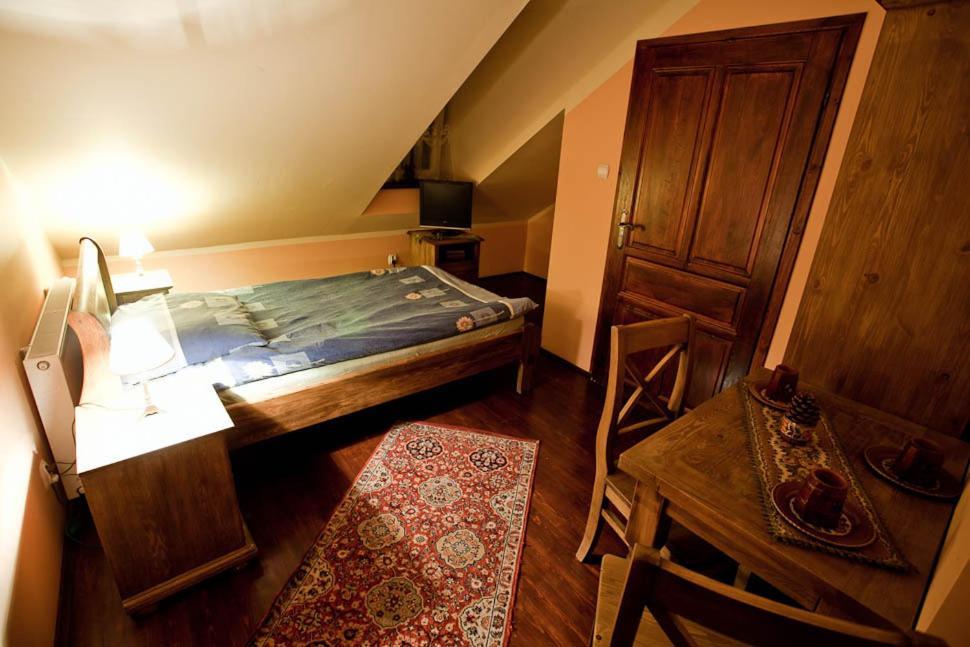 Bed and Breakfast Dwór na Wichrowym Wzgórzu Przybysławice Exterior foto