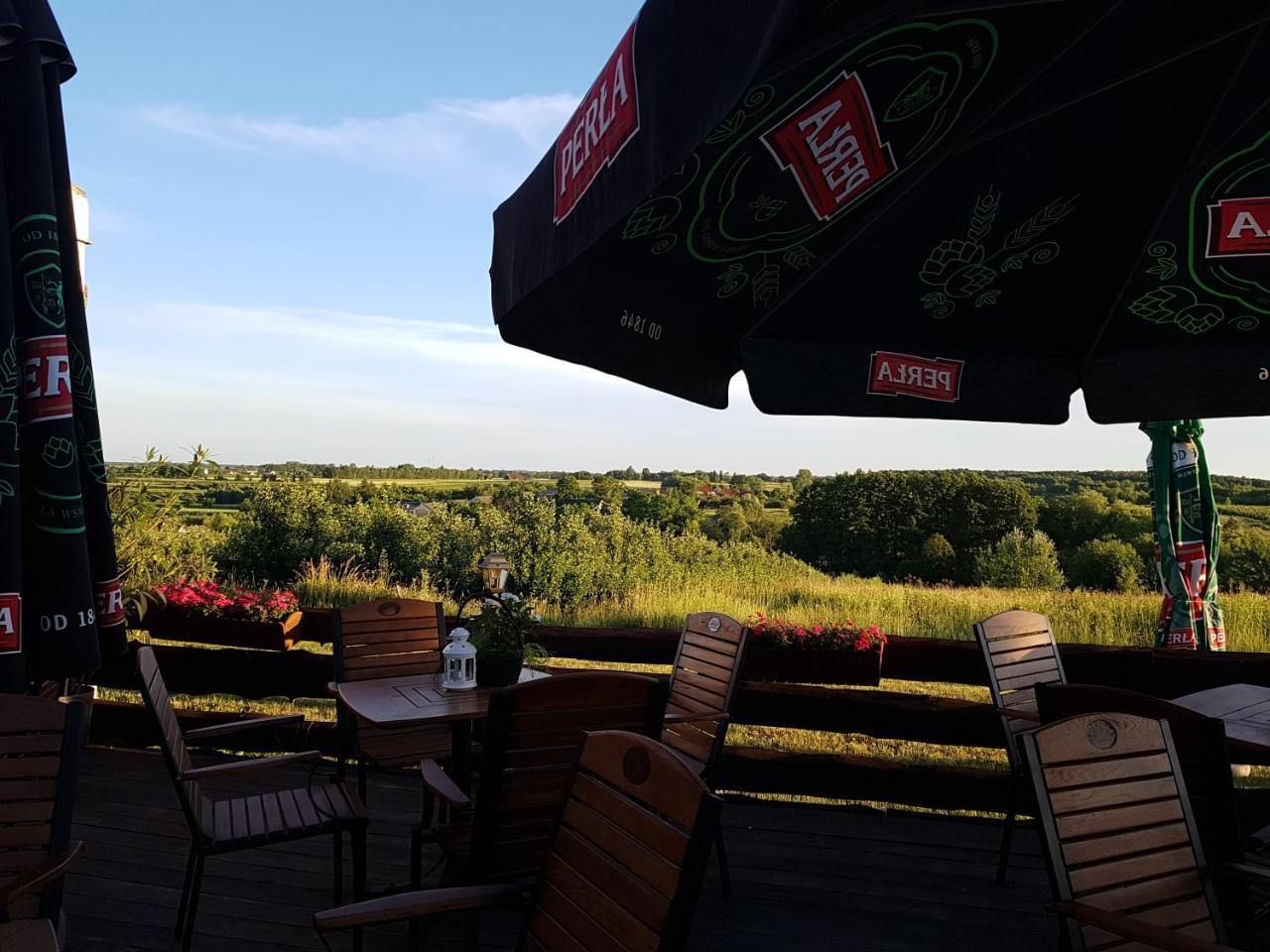 Bed and Breakfast Dwór na Wichrowym Wzgórzu Przybysławice Exterior foto